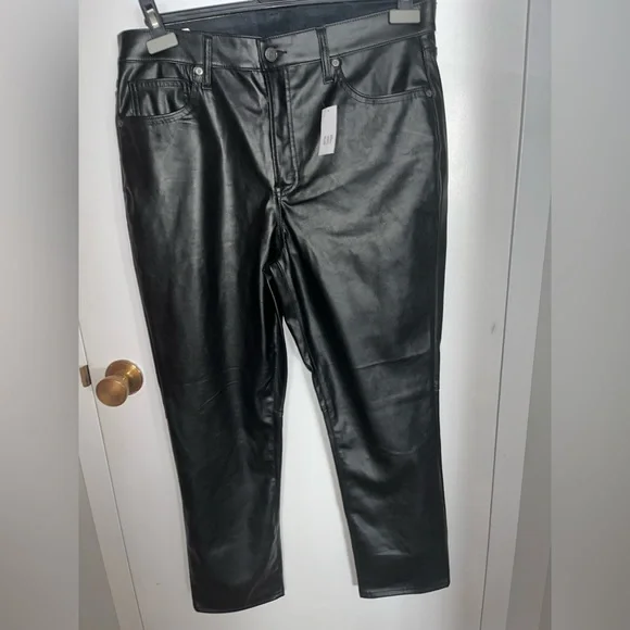 Woman’s Gap Faux leather vintage slim high rise pants. Size 32/ 14 Regular Black - Picture 6 of 14